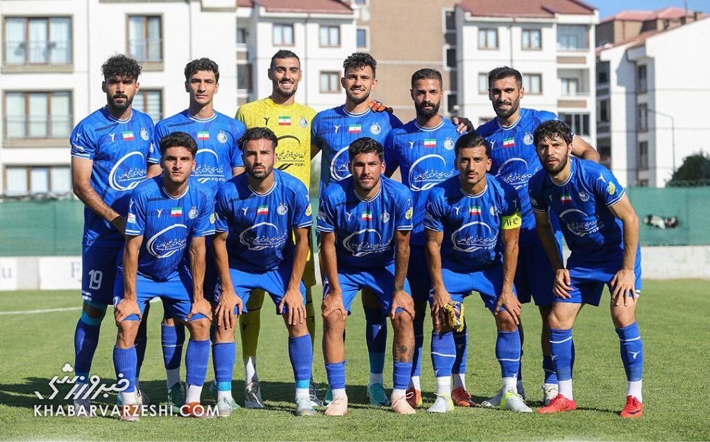 درخواست ناگهانی استقلال در آستانه بازی با تراکتور