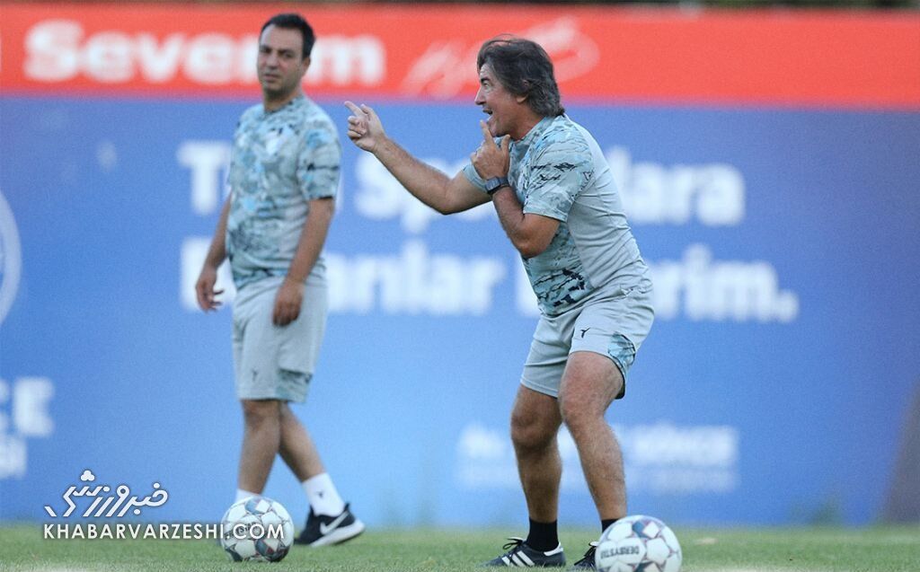 کارت قرمز ساپینتو است