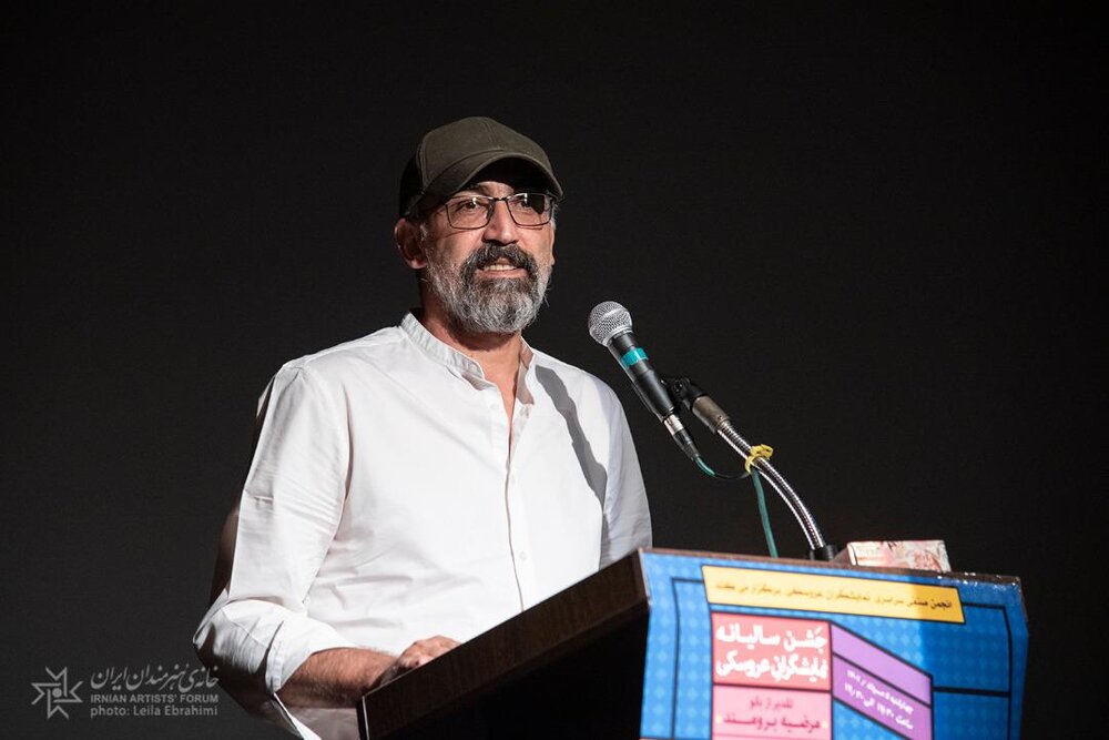 هرکسی که از عیسی الکاتی سؤال کرد ، باید خورده شود. من از مدیران استقلال دیوانه شدم!