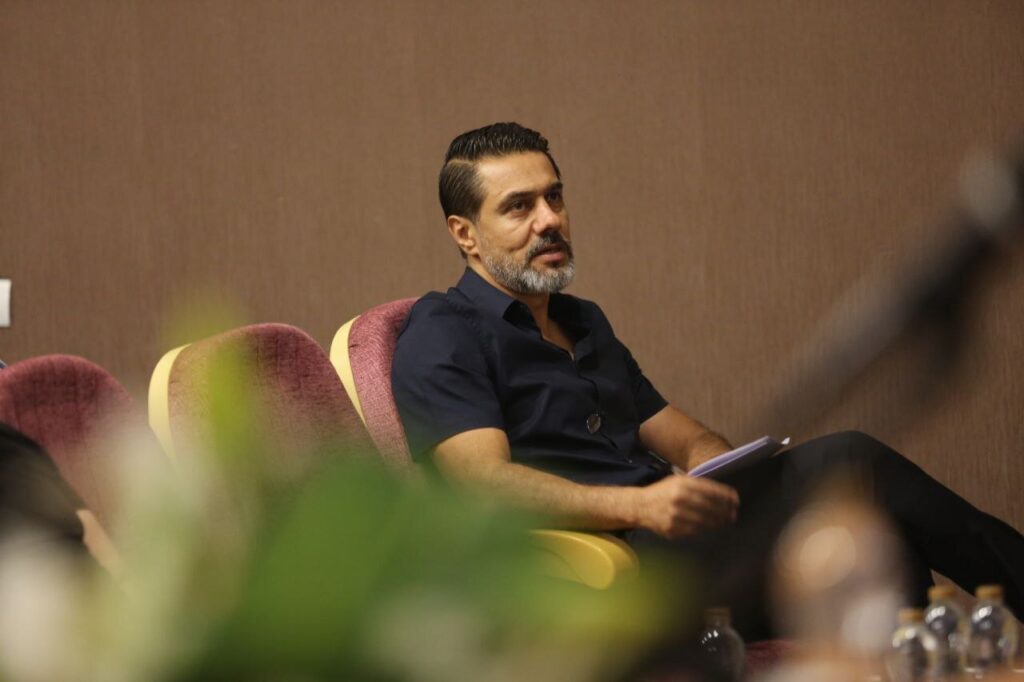 برخی از برچسب ها به پیروان نمی چسبند. افشین مشکلی در مورد تجدید نظر ندارد - آژانس خبری مهر | اخبار ایرانی و جهانی