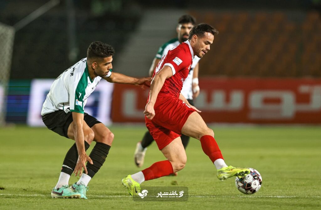 حلالی: پرسپولیس باید کادر فنی را تغییر دهد/ کار عثمار سخت تر از آن چیزی است که او فکر می کند