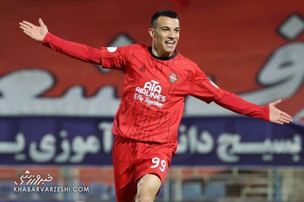 آنتی هال بزرگ تبریز; جشن تولد مهاجم تراکتورسازی غمگین بود + عکس