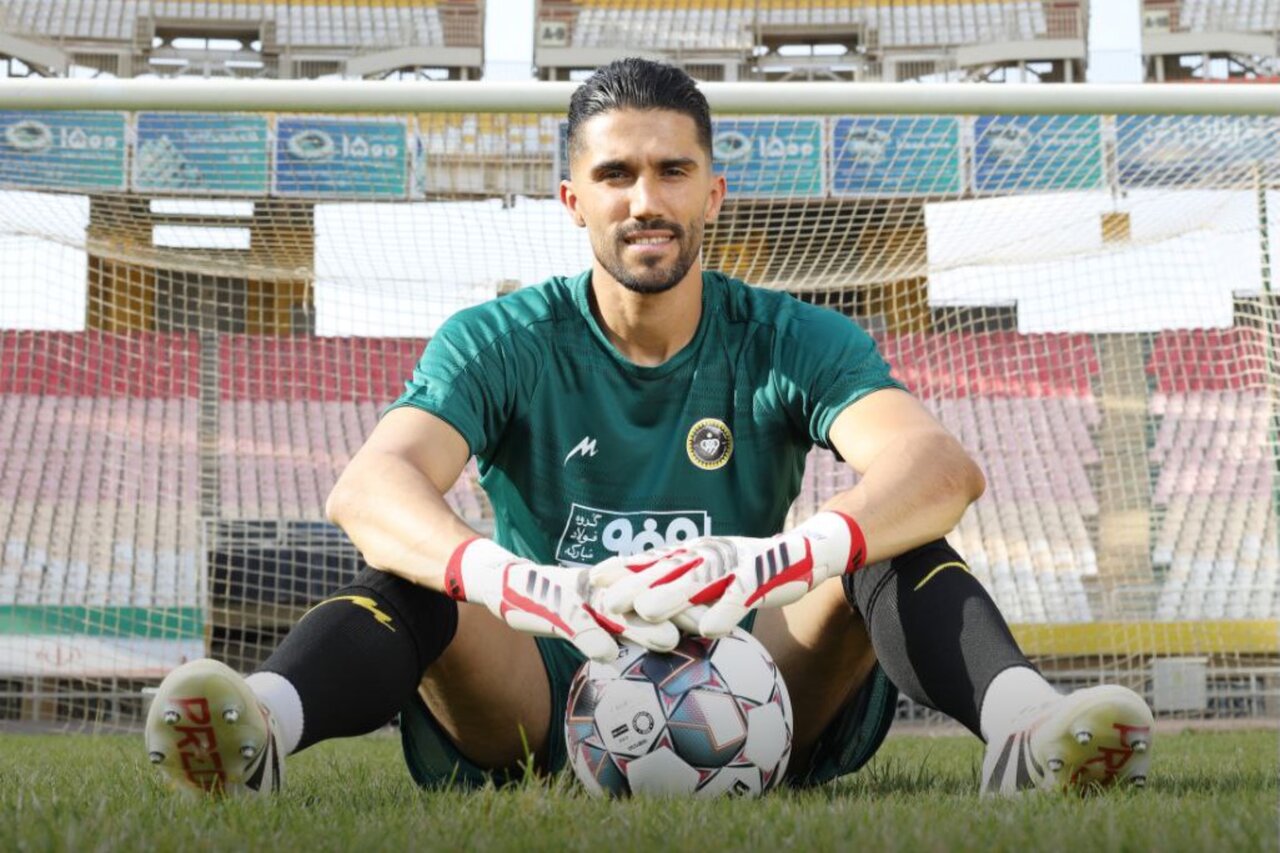 حسین حسینی سکوت خود را شکست