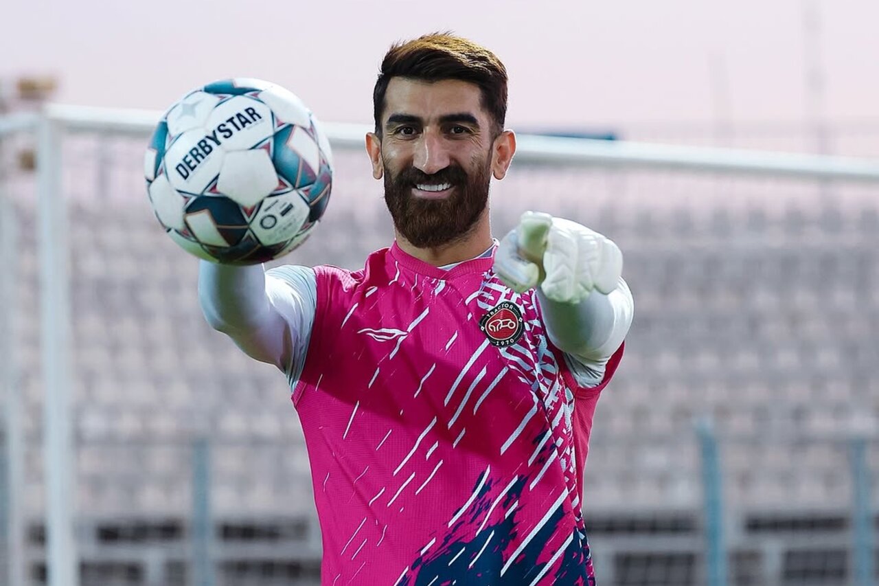 نگاه کنید به | افشای عجیب در مورد قرارداد بیرانوند با استقلال