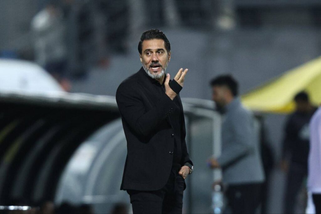 واکنش افشین پیروانی به شعارهای هواداران استقلال